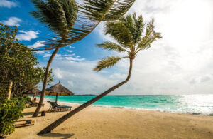 Pourquoi partir hors vacances scolaires quand on est en couple sans enfants ?