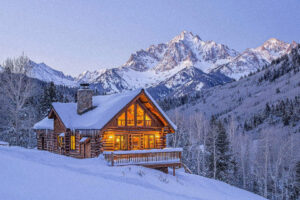 Louer un chalet de luxe à Méribel : l’art de vivre la montagne avec élégance