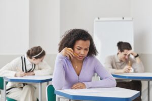 Résultats du Bac 2025 par académie : taux de réussite, mentions et classement