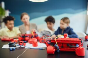 TED-i : le robot qui permet aux élèves hospitalisés de ne plus manquer l'école
