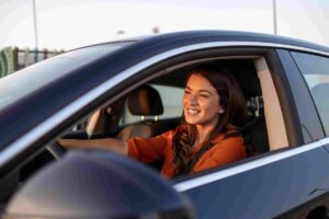 Vacances scolaires en voiture de location&nbsp;: voyager en famille sans contraintes