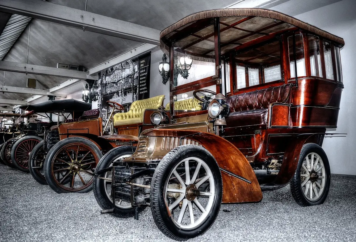 Peugeot ancienne au musée de l'automobile de Mulhouse