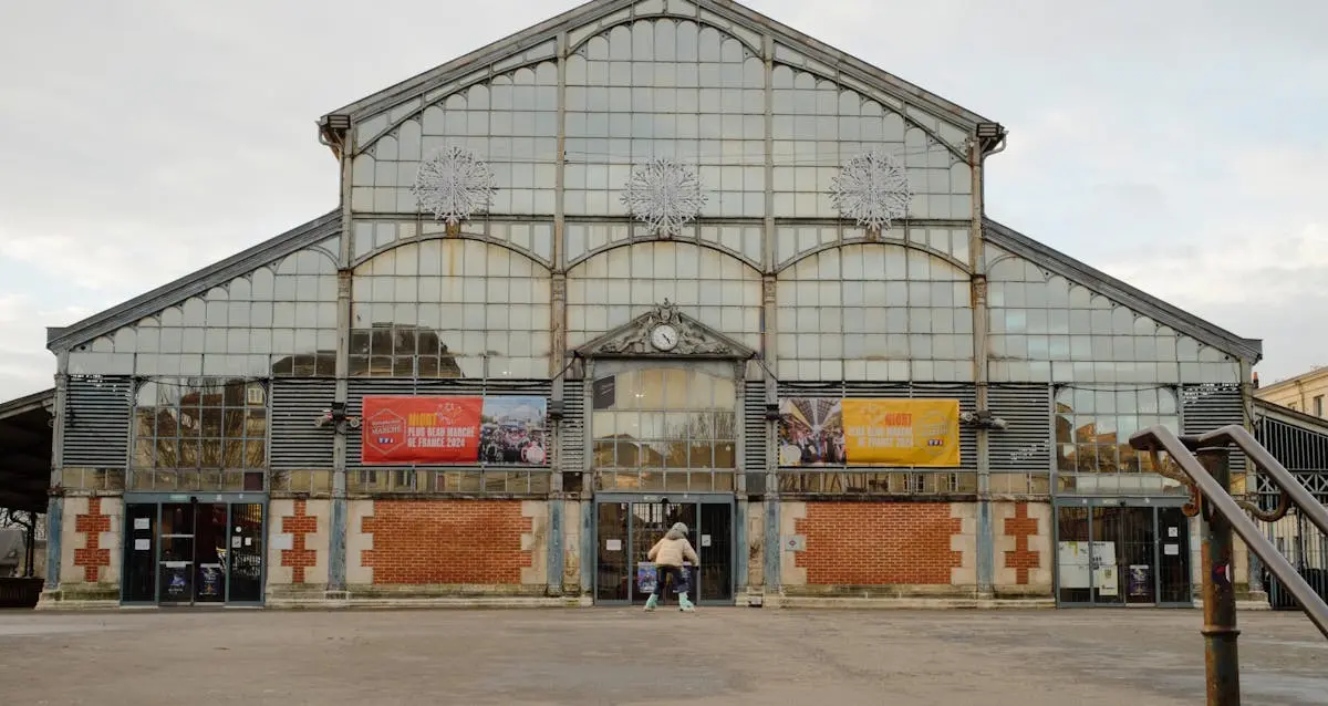 Halle du marché historique de Niort