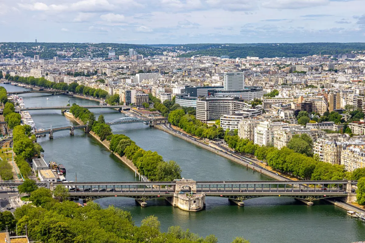 Vue aérienne de la Seine en Île-de-France - Vitry-sur-Seine